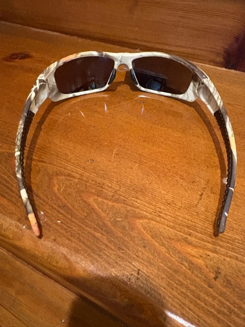 Panama Jack Camo-Pattern Wrap Sunglasses with Brown Lenses - Picture 3 of 5